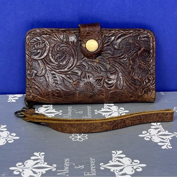 Vintage Tooled Floral Embossed Leather Wristlet - Picture 1 of 9